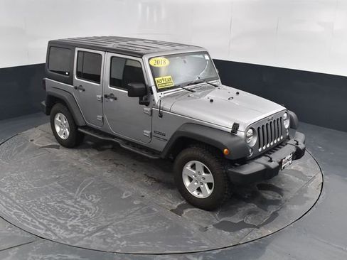 Used 2018 Jeep Wrangler Unlimited Sport S image 27