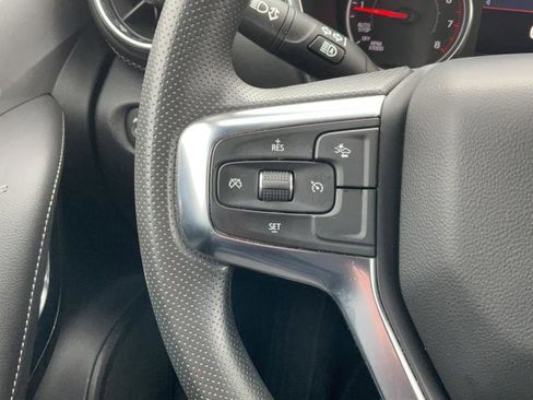 Certified 2025 Chevrolet Blazer LT AWD/4WD image 37