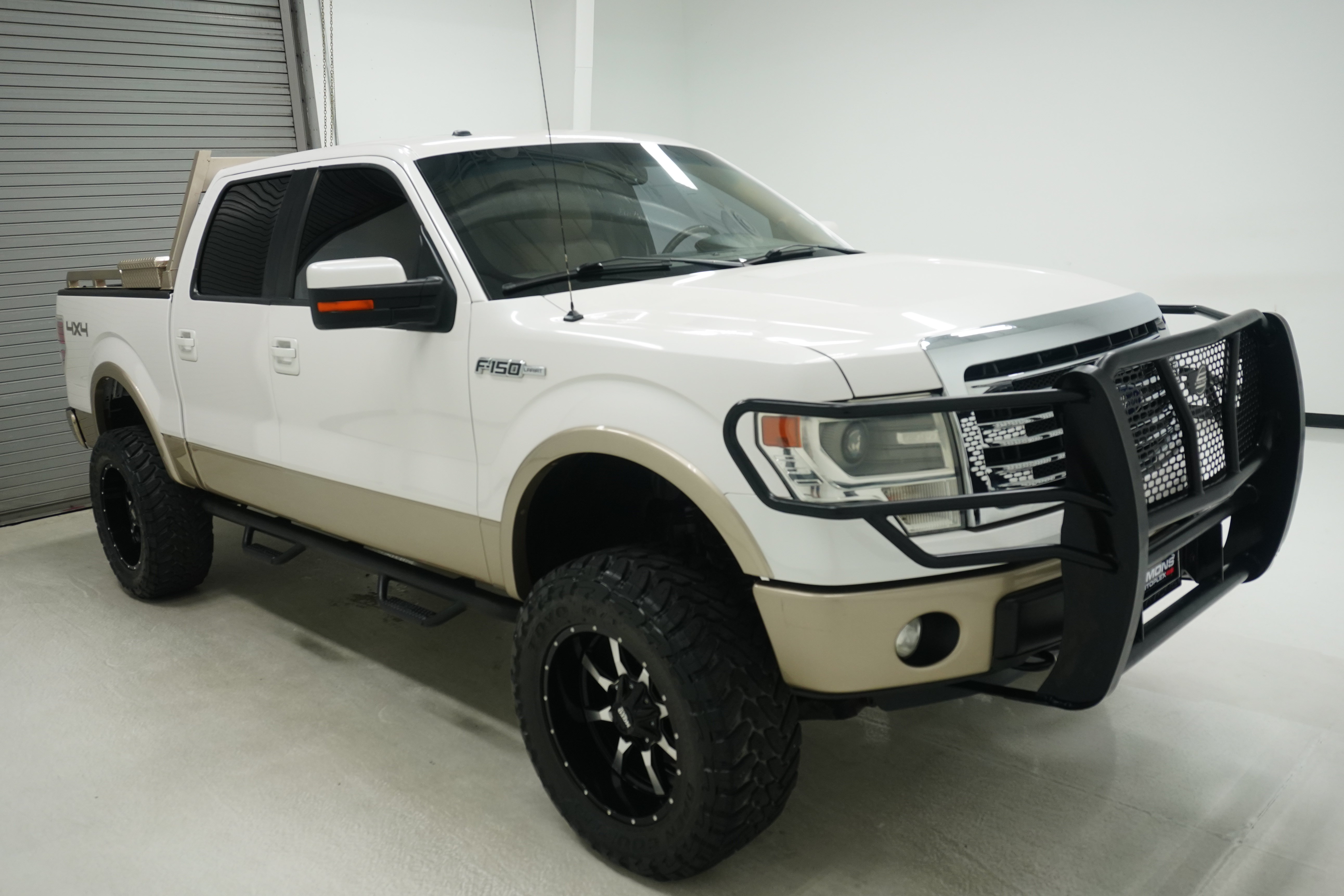 Used 2013 Ford F150 Lariat w/ Luxury Equipment Group AWD/4WD image 3