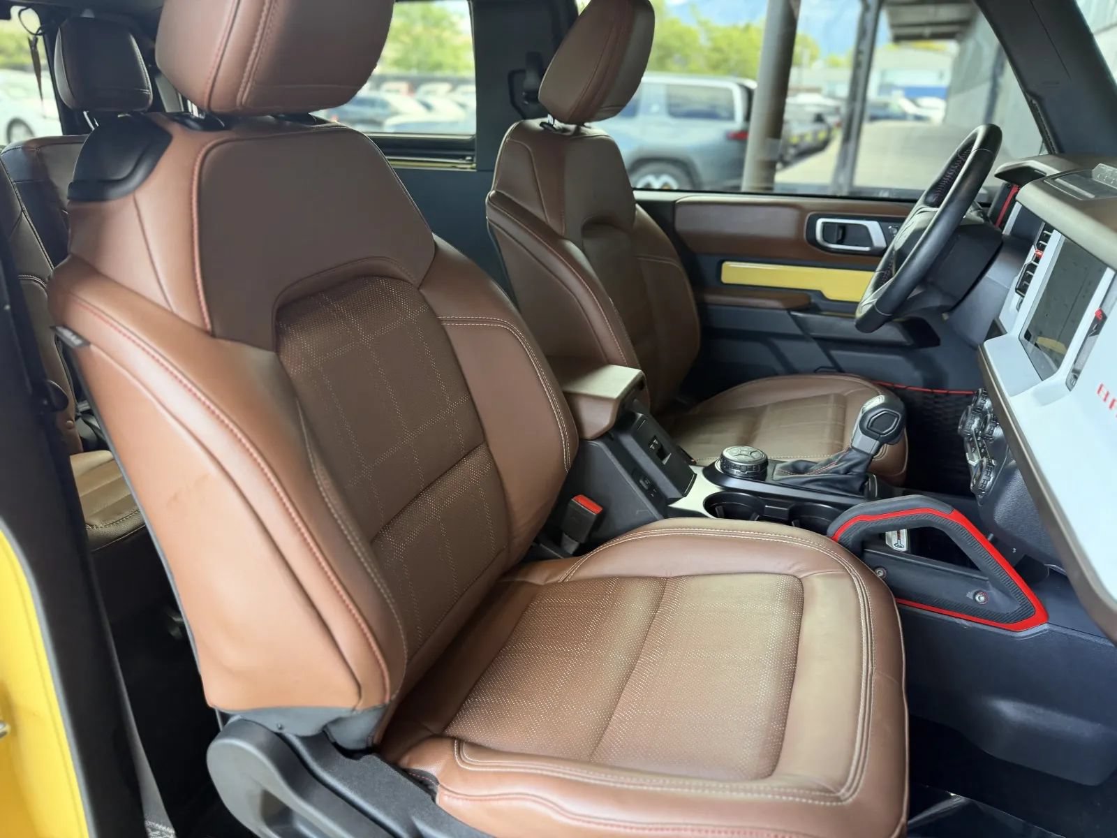 Used 2024 Ford Bronco Heritage Edition AWD/4WD image 19