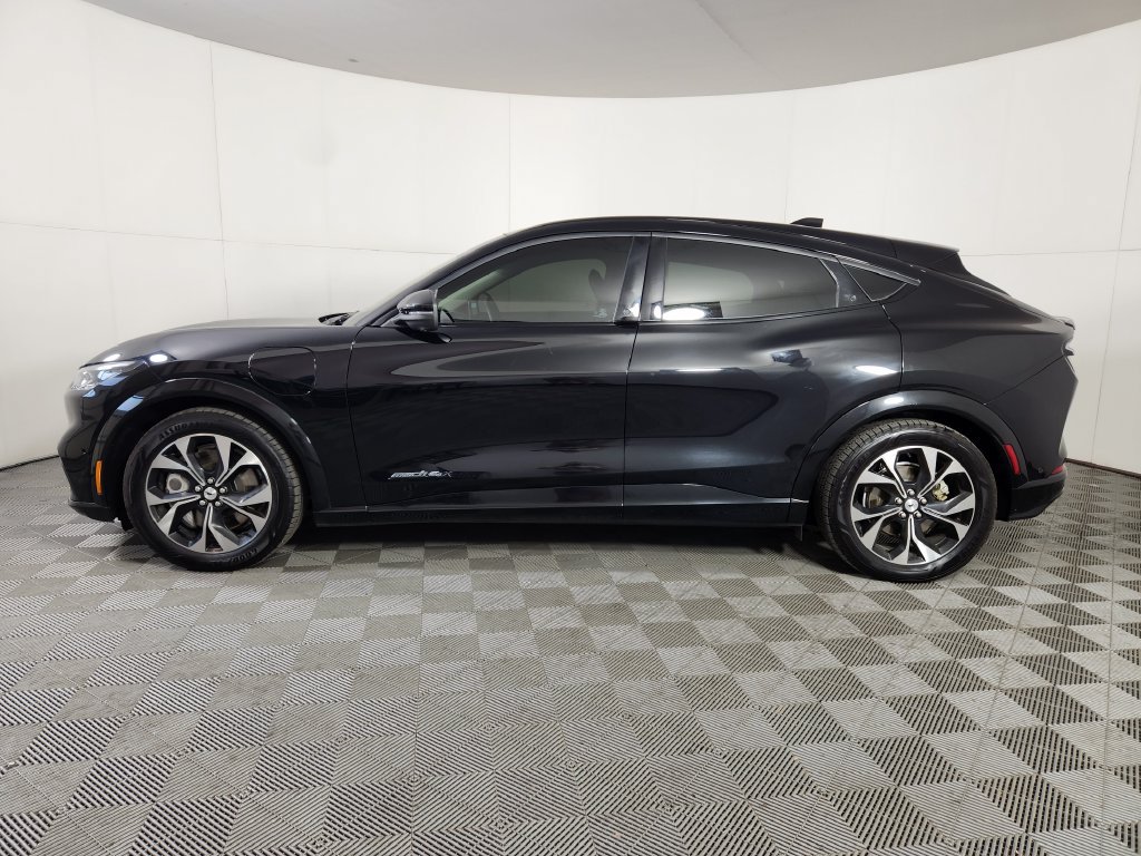 Used 2023 Ford Mustang Mach-E Premium AWD/4WD image 4
