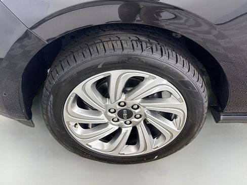 Used 2024 Lincoln Navigator Reserve AWD/4WD image 38