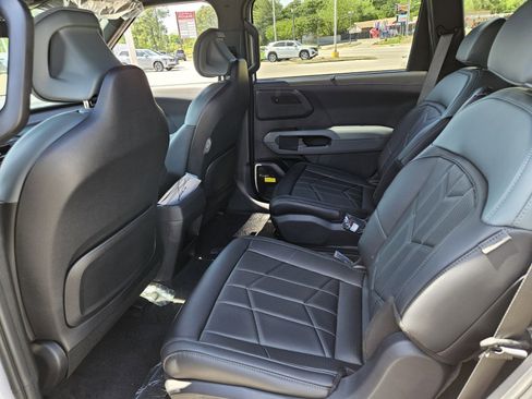 New 2027 Kia Telluride SX X-Line AWD/4WD image 10