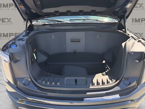 Used 2023 Ford F150 Lightning XLT image 35