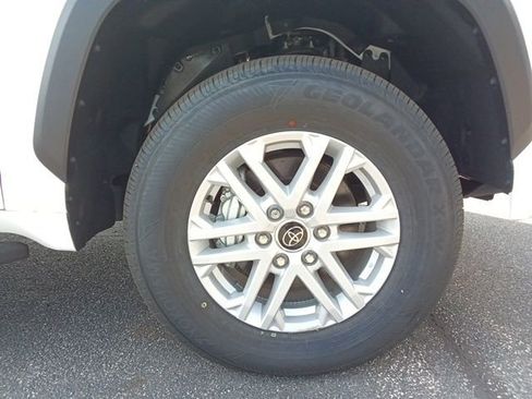Used 2024 Toyota Tundra SR5 AWD/4WD image 9