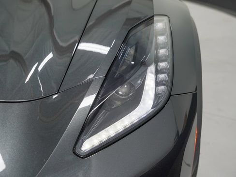 Used 2019 Chevrolet Corvette Grand Sport RWD image 18