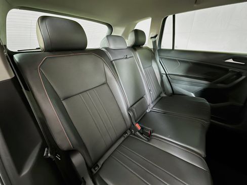 Used 2024 Volkswagen Tiguan Wolfsburg Edition image 24
