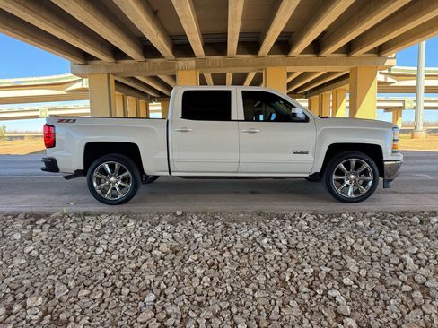 Used 2015 Chevrolet Silverado 1500 LT w/ Texas Edition, 1LT Trim image 2