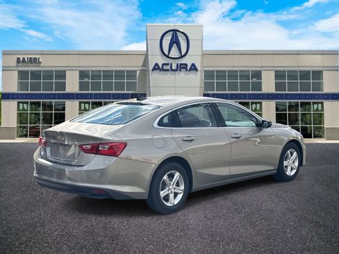 Used 2022 Chevrolet Malibu LS image 5