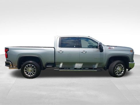 New 2026 Chevrolet Silverado 3500 LTZ w/ LTZ Premium Package AWD/4WD image 6