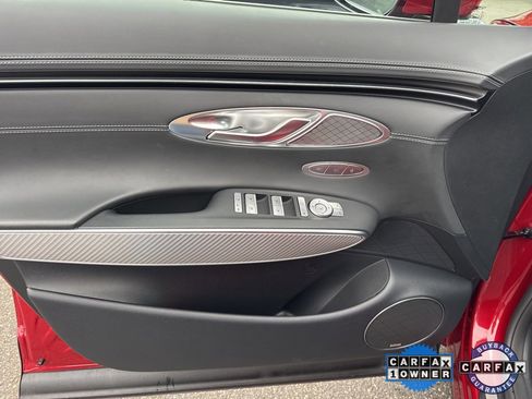 Used 2025 Genesis GV70 2.5T Sport Prestige w/ Sport Prestige Package image 18