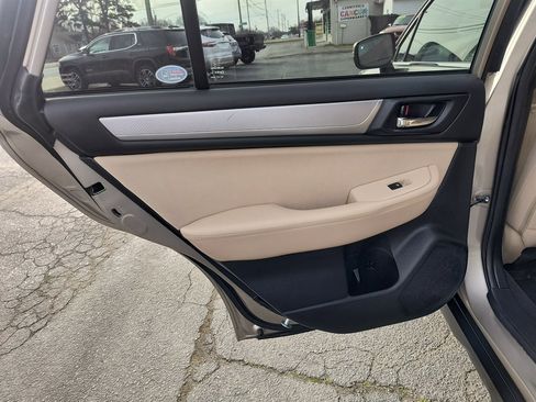 Used 2019 Subaru Outback 2.5i Premium w/ Popular Package #2 image 30