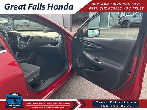 Used 2024 Chevrolet Malibu LT image 27