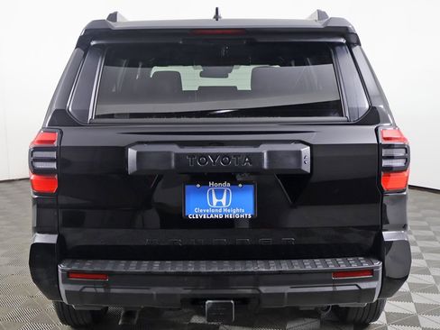 Used 2025 Toyota 4Runner SR5 image 11