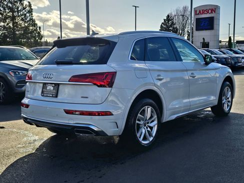 Used 2022 Audi Q5 2.0T Premium w/ Convenience Package image 6