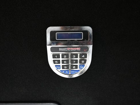 Used 2023 Mercedes-Benz Metris image 28