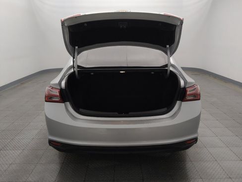 Used 2022 Chevrolet Malibu LT FWD image 29