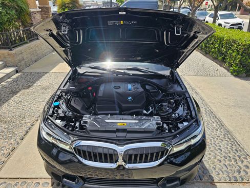 Used 2021 BMW 330e w/ Premium Package RWD image 33