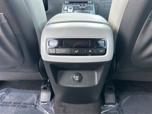 Used 2023 Hyundai Palisade SEL w/ Cargo Package image 17