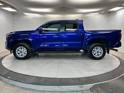 Used 2025 Toyota Tacoma SR5