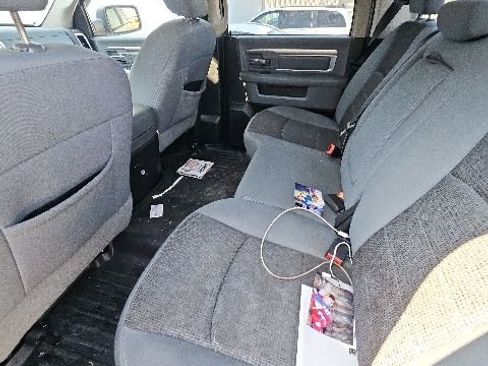 Used 2013 RAM 1500 Big Horn AWD/4WD image 17