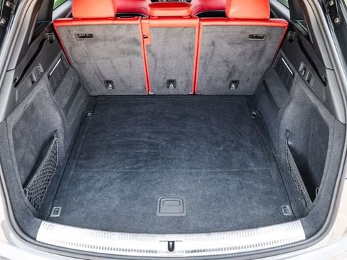 Used 2019 Audi SQ5 Premium Plus w/ Premium Plus Package image 85