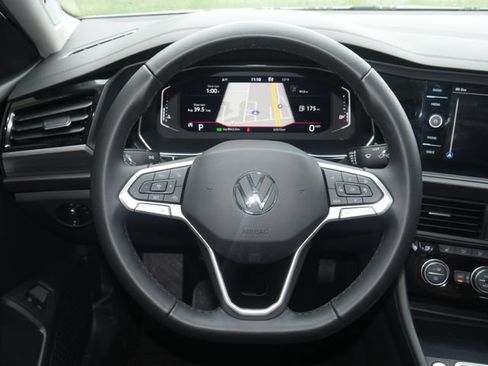 Used 2022 Volkswagen Jetta SEL FWD image 15