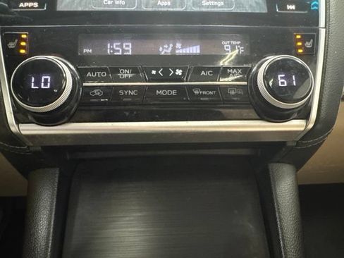 Used 2018 Subaru Outback 2.5i Premium AWD/4WD image 17