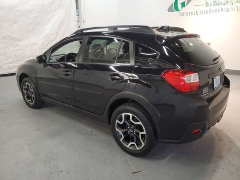 Used 2017 Subaru Crosstrek 2.0i Limited AWD/4WD image 4