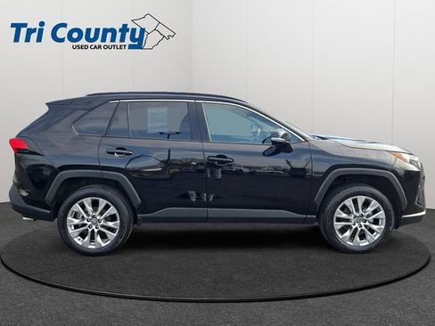 Used 2025 Toyota RAV4 XLE Premium w/ Weather Package AWD/4WD image 9