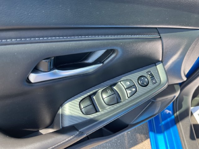 Certified 2025 Nissan Sentra SV FWD image 10