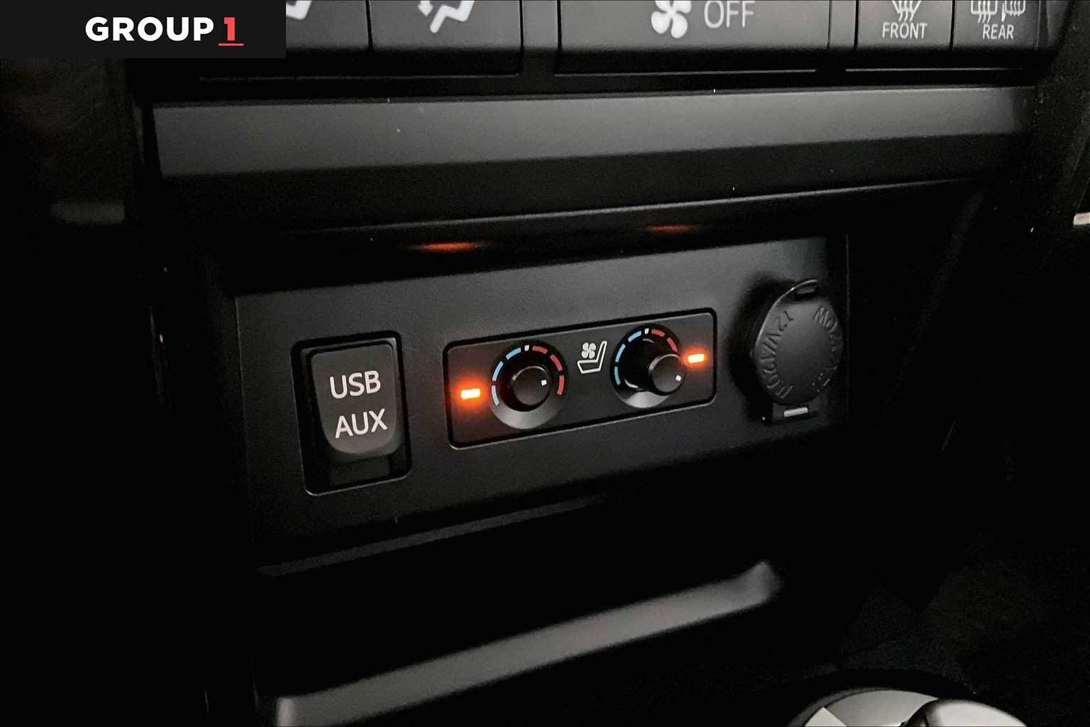 Used 2019 Toyota 4Runner Limited AWD/4WD image 36