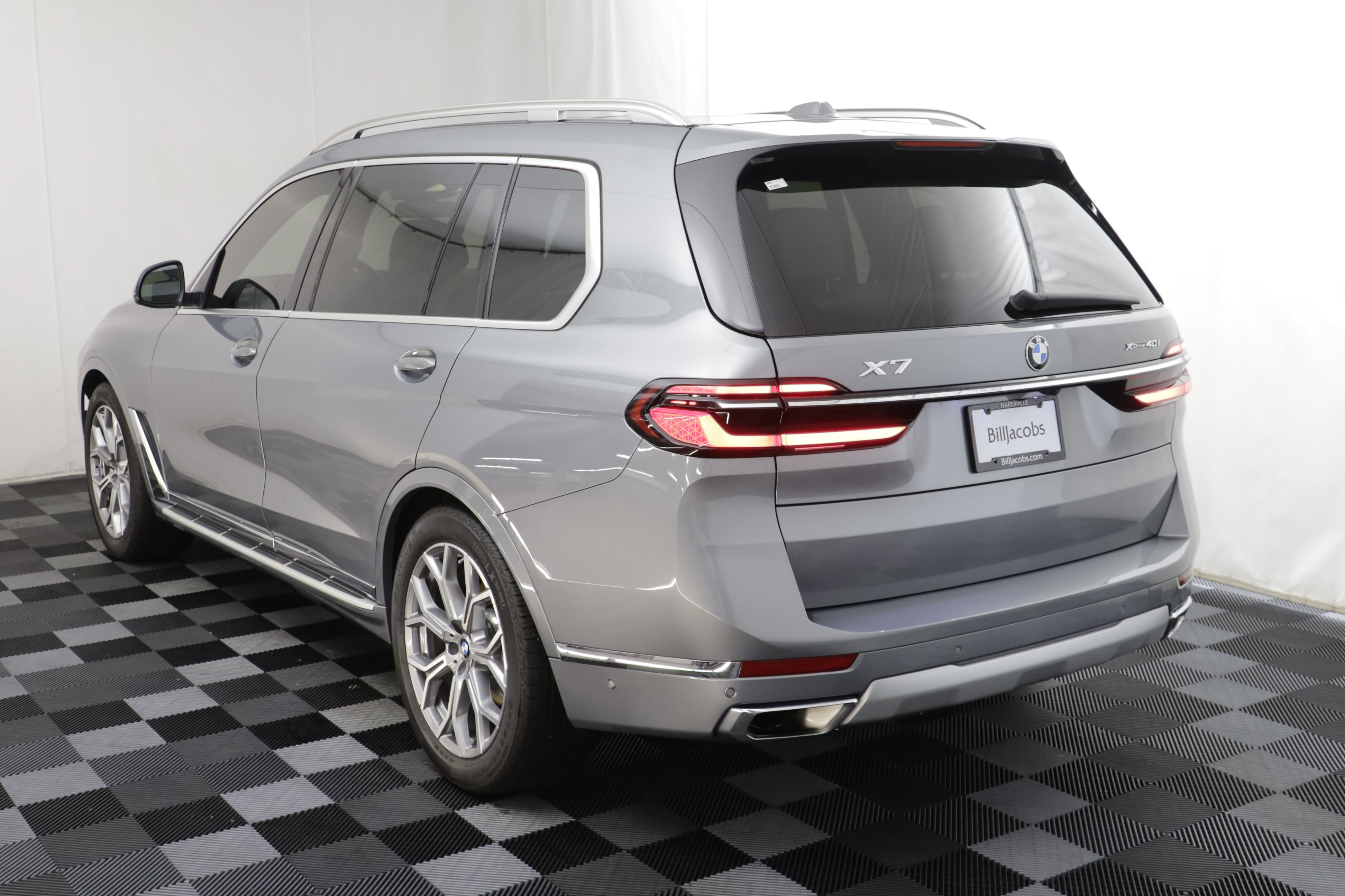 Used 2023 BMW X7 xDrive40i w/ Premium Package AWD/4WD image 17
