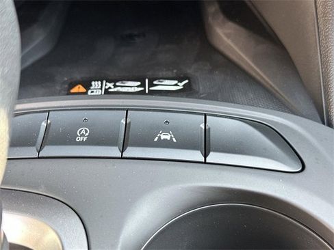 New 2025 Buick Envista Preferred w/ Convenience II Package image 15