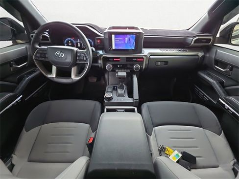 Used 2024 Toyota Tacoma TRD Sport image 10