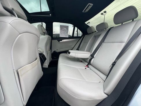 Used 2013 Mercedes-Benz C 250 Sedan w/ Premium 1 Pkg image 21