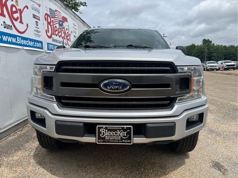 Used 2018 Ford F150 XLT w/ Equipment Group 302A Luxury RWD image 5