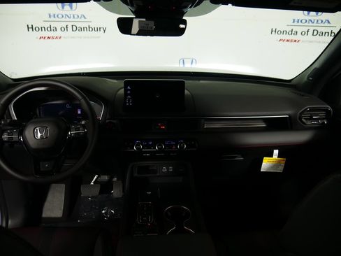 New 2025 Honda Pilot Black Edition image 13