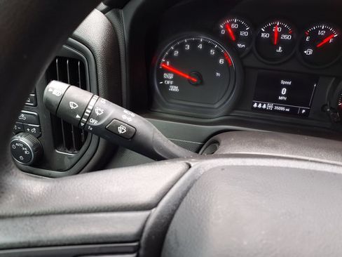 Used 2025 Chevrolet Silverado 1500 Custom AWD/4WD image 26