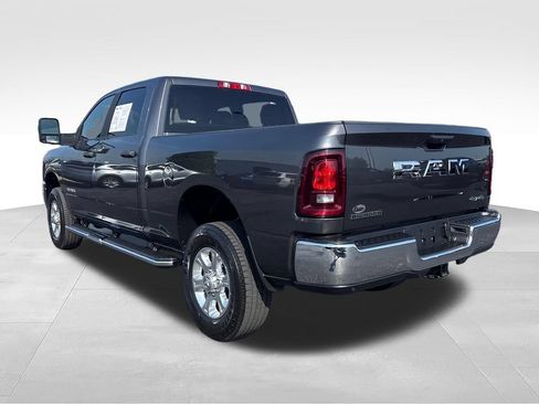 Used 2025 RAM 2500 Big Horn AWD/4WD image 7