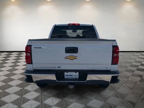 Used 2018 Chevrolet Silverado 1500 LT w/ LT Eassist Package RWD image 6