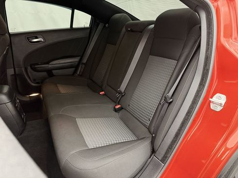 Used 2021 Dodge Charger R/T w/ Blacktop Package image 43