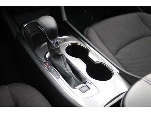 Used 2024 Chevrolet Malibu LT image 28