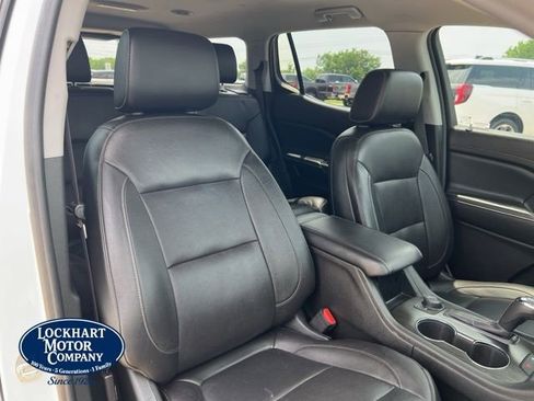 Used 2019 GMC Acadia SLT FWD image 25