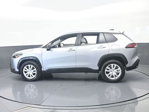 Used 2026 Toyota Corolla Cross L FWD image 3