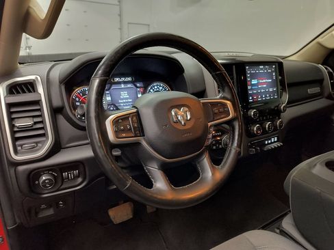 Used 2019 RAM 1500 Big Horn AWD/4WD image 4