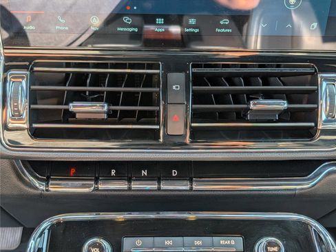 Used 2023 Lincoln Navigator L Reserve image 31