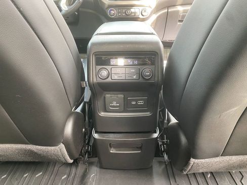 Used 2021 GMC Acadia Denali w/ Denali Ultimate Package image 30