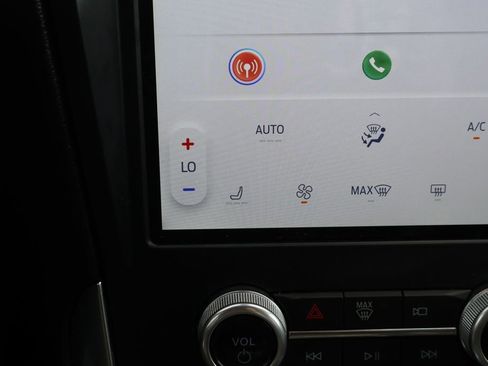 Used 2023 Ford Edge ST image 18