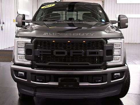 Used 2017 Ford F250 Lariat w/ Lariat Ultimate Package image 2
